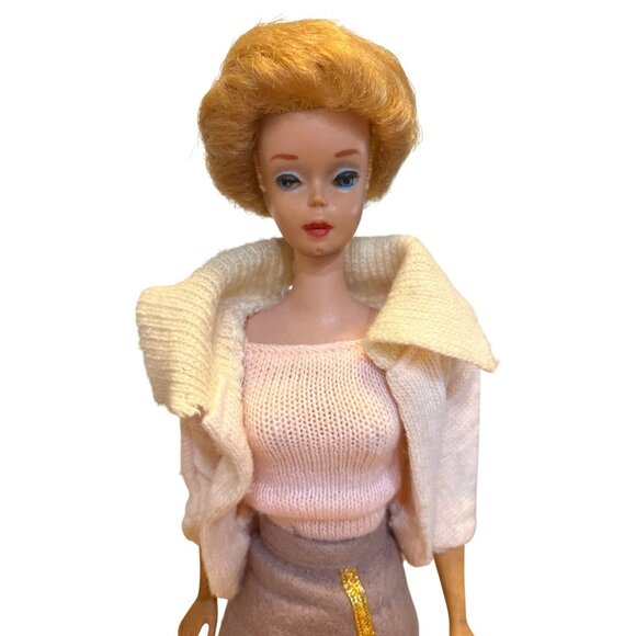 Vintage 1961 Bubble Cut Barbie Strawberry Blonde Japan Stamped Pink Sweater Set - Picture 2 of 8